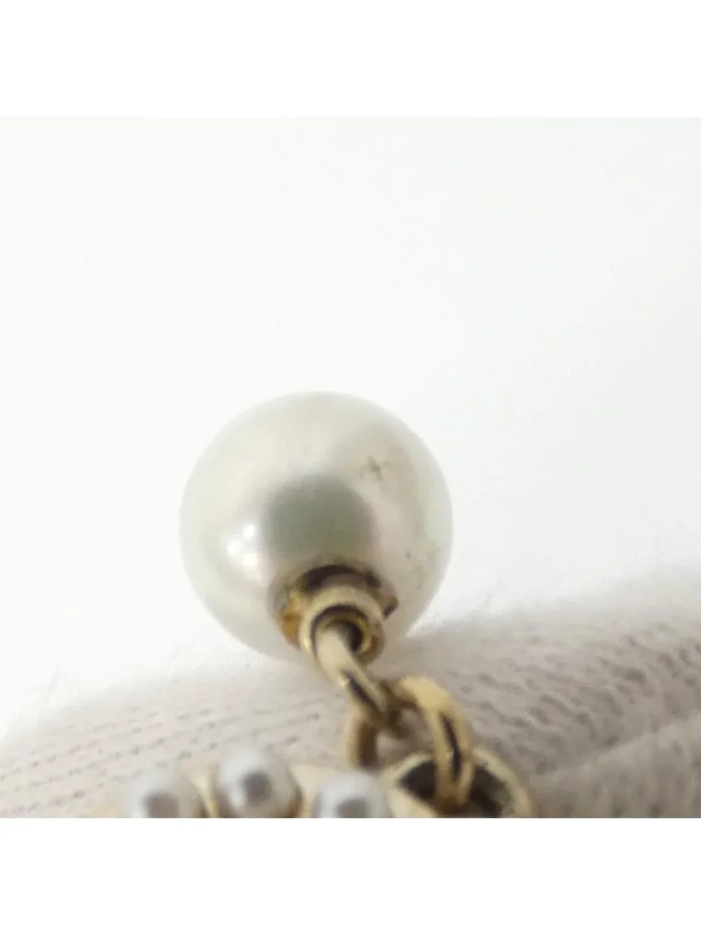 Chanel Vintage Earrings Gold